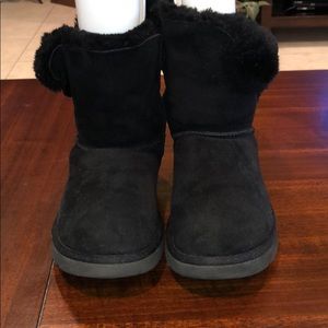 ugg 5803